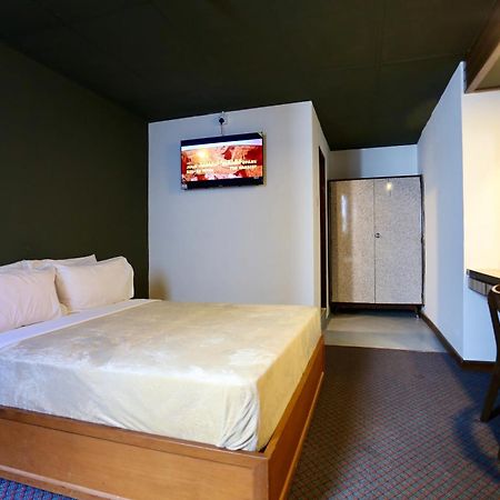 Fata Hotel By Project Borneo Kuching Kültér fotó