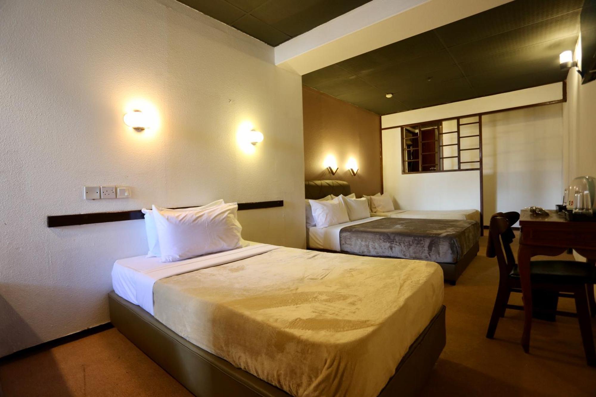 Fata Hotel By Project Borneo Kuching Kültér fotó