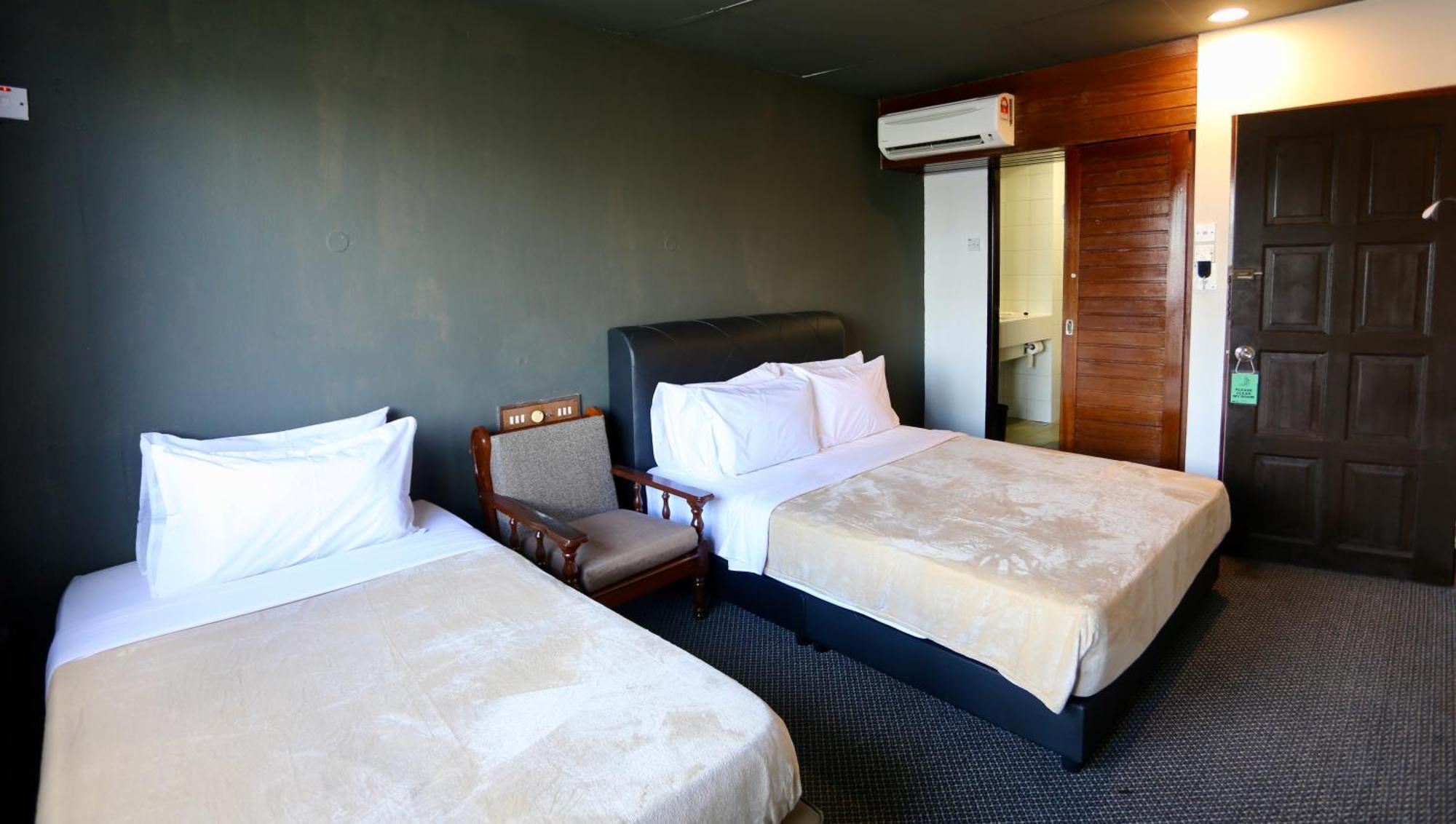 Fata Hotel By Project Borneo Kuching Kültér fotó