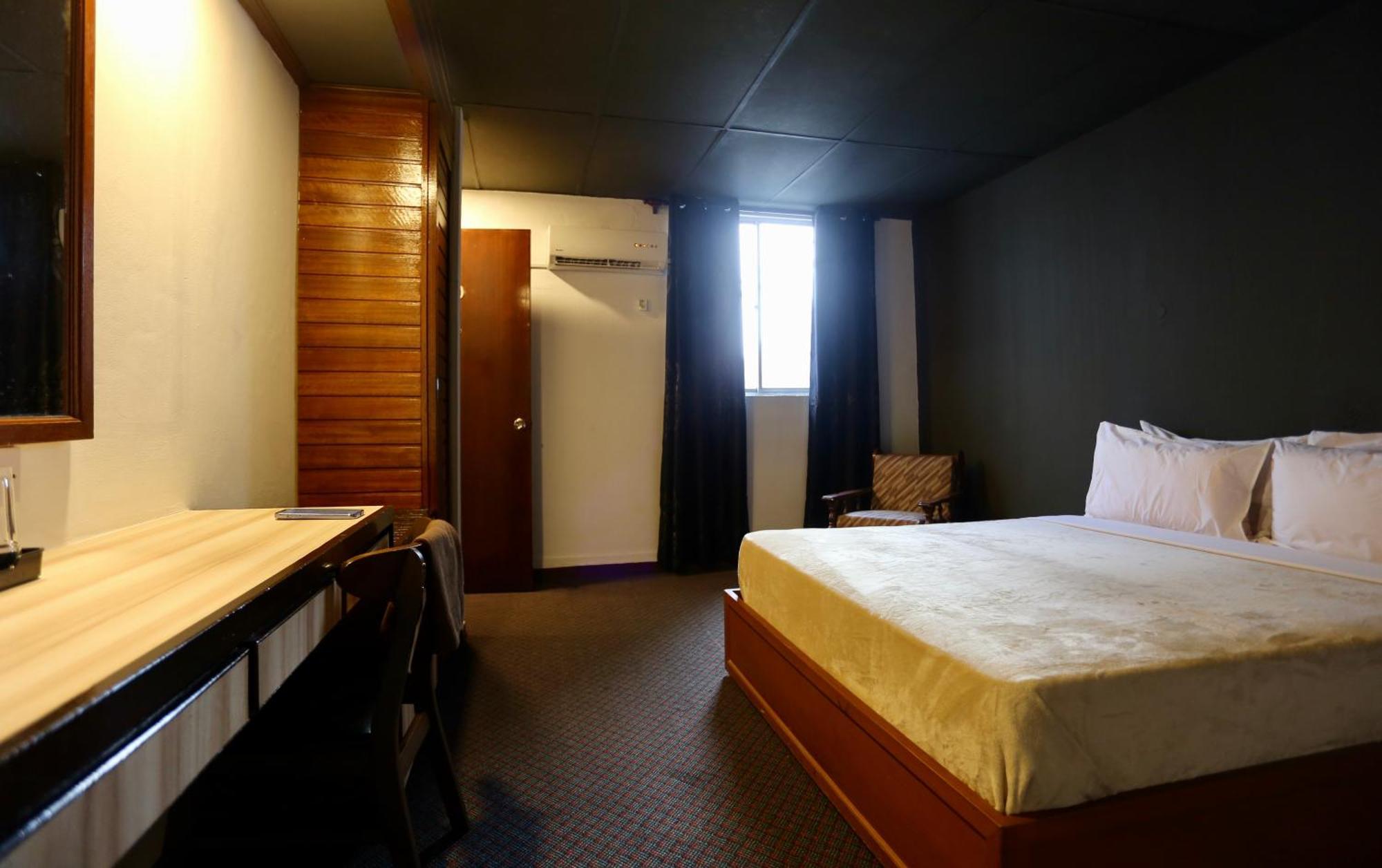 Fata Hotel By Project Borneo Kuching Kültér fotó